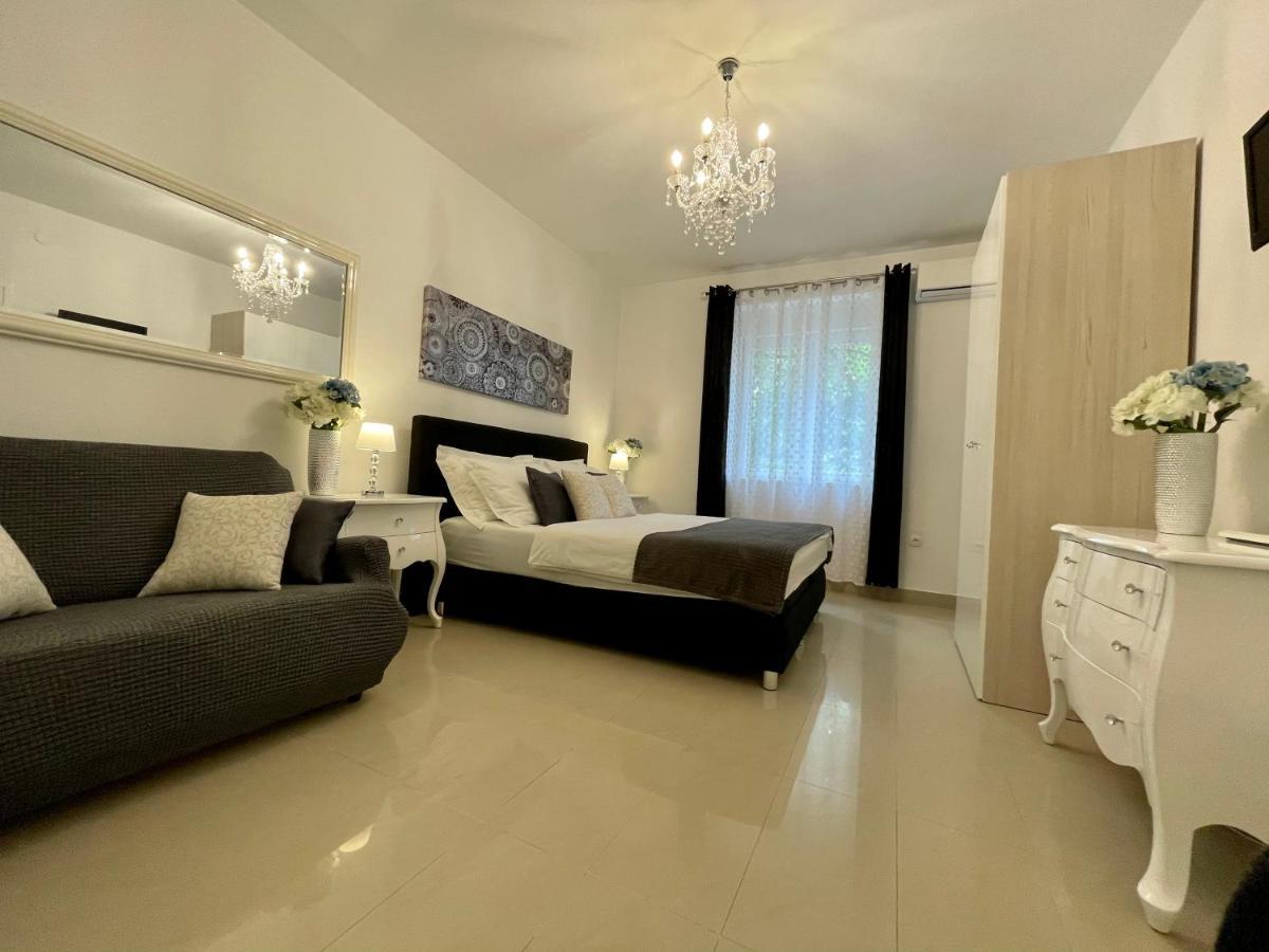 Central Square Guest House ซาดาร์ ภายนอก รูปภาพ